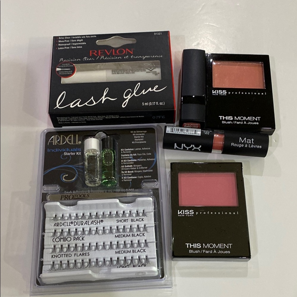 New Makeup Bundle Eye Lashes, Eyelash Glue, 2 Blush, 2 Lipstick